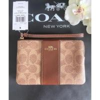 ราคา Coach แท้ % Corner Zip Wristlet In Signature Canvas สี tan / brown (47954377635)