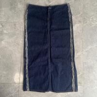 ราคา กระโปรงยีนส์ Guess แท้ มือสอง (12045954319)