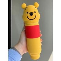 ราคา Disneyแท้กระเป๋าใส่อุปกรณ์เครื่องเขียน ปากกา ดินสอ ลายหมีพูห์ ดิสนีย์ของแท้ น้ำหนักเบา น่ารัก ทนทาน (5640584400)