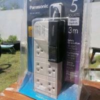 ราคา Panasonic ปลั๊กพ่วง เต้ารับ สายไฟยาว 3 เมตร แบบมีม่านนิรภัยและเซฟตี้เบรกเกอร์ 5 เต้ารับและเมนสวิทซ์ (เปิดมีไฟ) (21892892744)