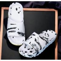 ราคา รองเท้าแตะยางสวมใส่สบายพร้อมสีดําและสีขาว TAIDAY MOTIF (28765192943)