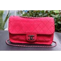 ราคา #CS8537 : Used Chanel Classic 10 timeless Holo18 (14217362764)