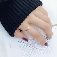 ราคา แหวนเหล็กไทเทเนียม 18K ผู้หญิง | แหวนดีไซน์ตัวเอสตัวอักษร | แหวนเพชร | กันน้ํา ไม่ซีดจาง ไม่แพ้ (44412904166)