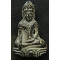 ราคา พระกำแพงทรงเครื่อง กำแพงเพชร เนื้อชินสนิมแดง พบที่กรุนาคเจ็ดเศียร องค์นี้ถือว่าสวยที่สุดครับ (27273312922)