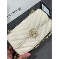 ราคา Lyn แท้ ‼️ กระเป๋าสีขาว ป้ายห้อย 1,990 (40703834814)