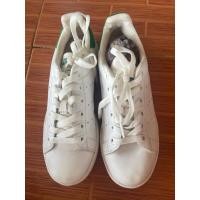 ราคา รองเท้าผ้าใบ Adidas มือสองของแท้ (42666825944)