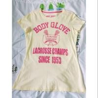 ราคา เสื้อยืดแขนสั้น Body glove แท้ % Size L สีเหลือง มือสอง (2812495902)