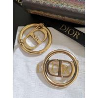ราคา เข็มกลัด​ CD​ Dior​ Hiend​ 1:1 สีทองแอนทีค (10725161600)