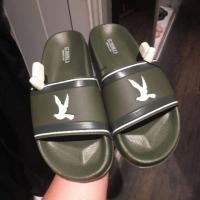 ราคา รองเท้าแตะ cc double o พร้อมส่ง เบอร์ 40 (1342555745)