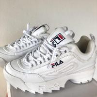 ราคา รองเท้าผ้าใบ Fila มือ2 สภาพ99% จากshopเกาหลี ของแท้100000%ค่ะ ส่งkerry/EMSให้ฟรีเลยค่ะ พร้อมกล่อง และเชือกรองเท้าค่ะ (7907146309)