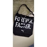 ราคา ถุงกระเป๋าหิ้ว Puma ขนาด 15 x 14 นิ้ว ของแท้ มือ1 (28294300867)