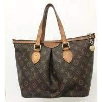 ราคา กระเป๋ามือสอง LOUIS VUITTON Monogram Canvas สีน้ำตาล ขนาด 11 นิ้ว พร้อมส่ง (16585486804)
