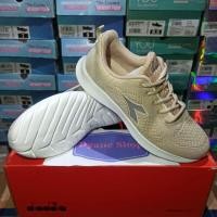ราคา Diadora Juro Dirty Pink Women& 39;s Shoes Original Sport/Casual (10341583015)