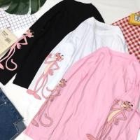 ราคา เสื้อแขนยาวสกรีนลายพิ้งแพนเตอร์ น่ารักมากกก (1387132411)