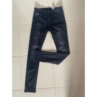 ราคา กางเกงยีนส์สีดำเฟดH&M ขาเดฟ (22758820627)