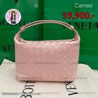 ราคา [พร้อมส่ง]: New!! Bottega Veneta Mini Wallace Bag ‼️ก่อนกดสั่งรบกวนทักมาเช็คสต๊อคก่อนนะคะ‼️ (42162204838)