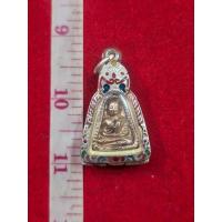 ราคา เหรียญจอบเล็กเนื้อนาค ของหลวงพ่อเงินวัดบางคลานจังหวัดพิจิตร ใส่กรอบเงิน พระเครื่องน่าสะสม (42153104410)