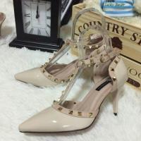 ราคา รองเท้า Style Valentino คาดตรง ส้นเข็ม สูง 2 นิ้ว (318537520)