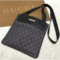 ราคา G U C C I GGกุชชี่แท้ cross body สีดำ ไม่มีอุปกรณ์ มือ2แต่ใหม่ (28751078318)