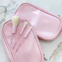 ราคา 3CE Makeup Brush Set เซ็ทแปรงแต่งหน้าพร้อมกระเป๋า (24508604663)