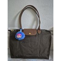 ราคา LongChamp classic M สีน้ำตาลเข้ม(100%) (26276471806)