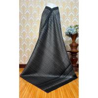 ราคา ผ้าไหมมัดหมี่ ผ้าไหมแท้ทอมือ 100% งาน 3 ตะกอ ลายโฮล พื้นสีดำ อาบน้ำยาพร้อมใช้ ก 1 เมตร ย 2 เมตร (48951426745)