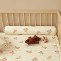 ราคา chezbebe หมอนข้างผ้าฝ้ายสำหรับเจ้าตัวเล็ก ลายหมีGomi bear สีivory (17658823237)