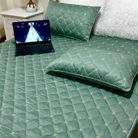 ราคา BEDDING SET + 2 BEARBEDDING SILK PILLOW COVERS รุ่นใหม่ (ขนาด: 1M6,1M8,2M, PILLOW CASE 40X60) (48306114587)