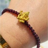 ราคา y175กำไลหินนำโชคโกเมน(Garnet)+พระพิฆเนศเงินแท้ชุบทอง ขนาด3มิล (21087067824)