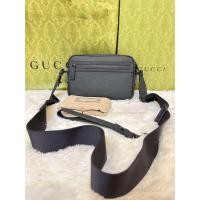 ราคา Used like new Gucci Rubber Shoulder Bag Crossbody Black อปก. ครบ ยกเว้นใบเสร็จ (48606164797)