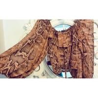 ราคา Zara ลายงู เสื้อครอป ปาดไหล่ อก 36 EUR : S (4344504768)