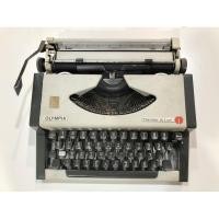 ราคา ขาย เครื่องพิมพ์ดีดมือสอง olympia รุ่น Traveller de Luxe ภาษาไทย สภาพดี (8920285552)