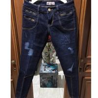 ราคา PrelovEd True Religion กางเกงยีนส์ / กางเกงยีนส์ทรงสกินนี่ / กางเกงยีนส์ขาด (24401254717)