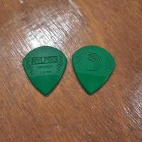 ราคา PLANET WAVES NYLPRO PLUS PICK 1.4mm (42375915645)