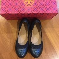 ราคา รองเท้า Tory Burch สีกรมท่า - สินค้ามือ 1 (ของแท้ 100%) (5539654310)