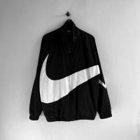 ราคา เสื้อแจ็คเก็ต Nike Big Swoosh Woven Statement Jacket Black (29753221944)