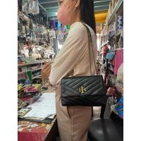 ราคา TORY BURCH KIRA CHEVRON CONVERTIBLE SHOULDER BAG sz. 9” (16793943959)
