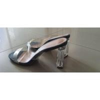 ราคา รองเท้าส้นสูงใส vnc มือสองสภาพดีงาม (19421826787)