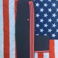 ราคา กางเกง Adidas ผ้าร่ม มือสอง สีกรม แถบชมพู กางเกงวอร์มราคาถูก สำหรับผู้ชาย และผู้หญิง (Second-hand Adidas Trousers) (7521963274)