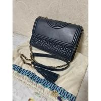 ราคา แท้ กระเป๋าสะพาย Tory burch Small Fleming Convertible Shoulder bag (21872455226)