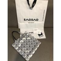 ราคา มือสอง bao bao 6x6 Lucent Gloss Classic สี Silver (3493883747)
