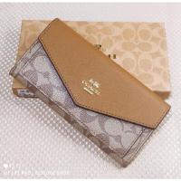 ราคา กระเป๋าสตางค์ Coachใบยาวหน้าจดหมาย งานมีกล่อง การ์ด ถุงผ้า (7595101209)