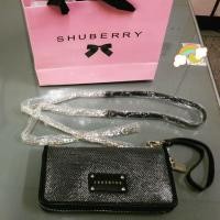ราคา กระเป๋า SHUBERRY สีดำแท้100%จากช๊อปใส่โค้ดBADCลด130บาทวันนี้ถึง18ธ.ค. 60 (564620363)