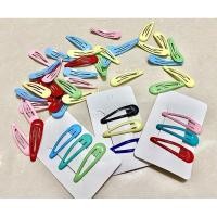 ราคา [พร้อมส่งทันที] 24สี กิ๊ฟติดผมยุค90 กิ๊ฟเปาะแปะ ขนาด5cm. เคลือบยางนิ่ม (3857781597)