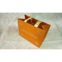 ราคา (2238) ถุงกระดาษ LOUIS VUITTON สีส้ม ขนาด 22 x 18 x 11.5 ซม (ถุงเล็ก) (มือสอง) (16720940501)