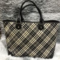 ราคา BURBERRY LONDON TOTE 13" มือสอง 3,090 บาท ฟรีส่ง (7829361554)