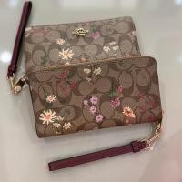ราคา Used like New!! Coach LONG ZIP AROUND WALLET IN SIGNATURE CANVAS (20112835770)