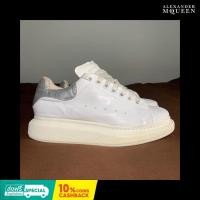 ราคา alexander mcqueen สีขาว ไซส์ 42 ยาว 26.5 รองเท้ามือสอง✅ (21742995933)