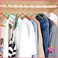 ราคา ไม้แขวนเสื้อ หุ้มยางกันลื่น แพค 10ชิ้น ส่งแบบสุ่มสี ไม่กินเนื้อที่ ไม้แขวนเสื้อสแตนเลส หุ้มยางกันลื่น ไม่หัก coat hanger (22304096609)