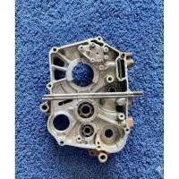 ราคา แคร้งข้างขวาเวพ100 100s 100 u-box สินค้ามือสอง สภาพสวยไม่แตกไม่ร้าว (44656900125)